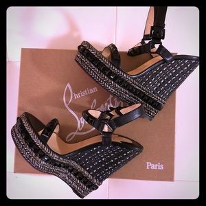 Authentic Christian Louboutin Cataclou Optic SZ 35